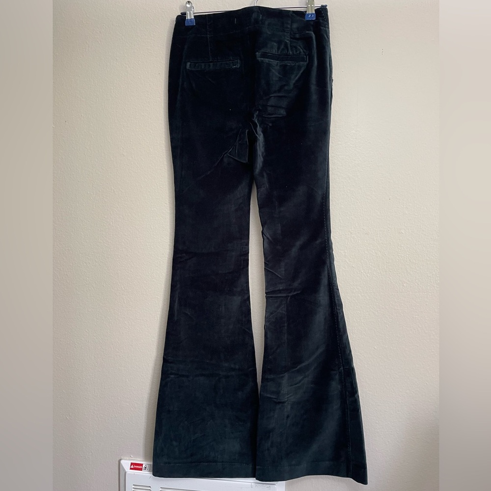 Free People Oxanna Deep Jewel Green Forest Green Velvet Flare Pants Size 25 - Picture 6 of 10